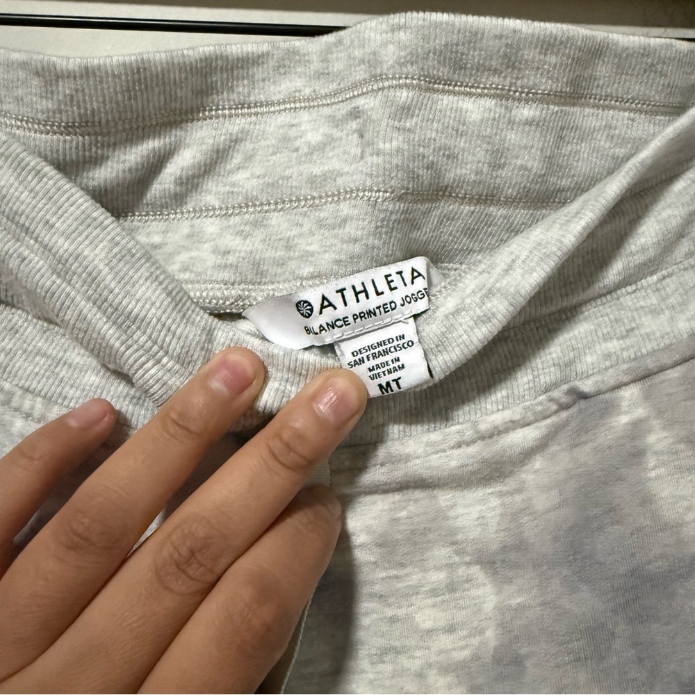 Athleta Balance Gray Printed Joggers Size Medium Tall - Picture 7 of 13